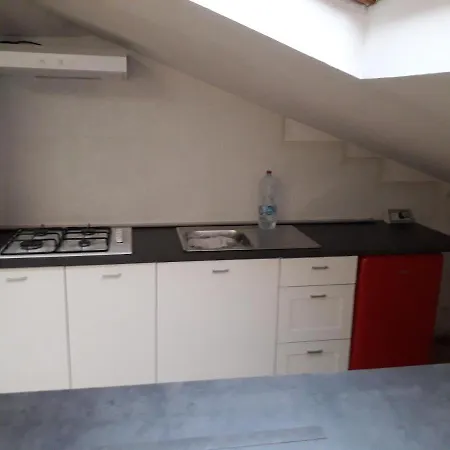 First House Mansarda Vacanze 시비타노바 마르셰
